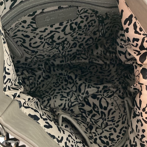 Jessica Simpson Bag with Studs and signature feather. - Picture 8 of 14